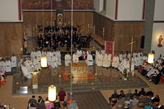 Durant la prière eucharistique