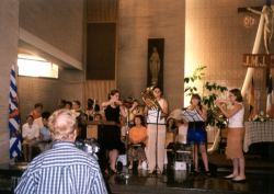 Des musiciens font �galement partie de la chorale de St Claude